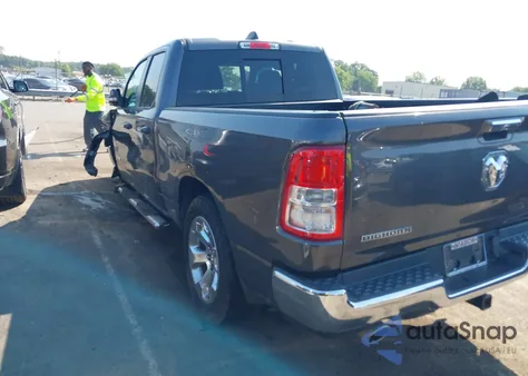 2019 Ram 1500 Big Horn/Lone Star 4X4 6'4 Box from USA, damaged, VIN 1C6SRFBT0KN834601